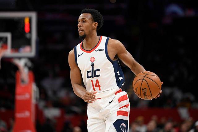 揭幕战-郭艾伦缺阵丛明晨20分 辽宁大胜同曦